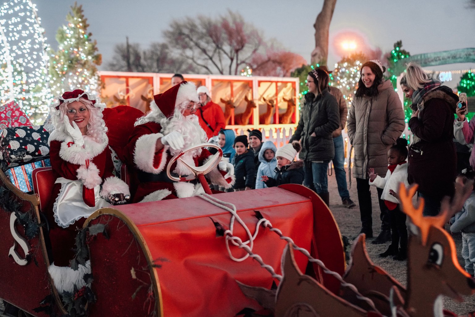 Experience the magic of the holiday season in Lubbock, Texas!